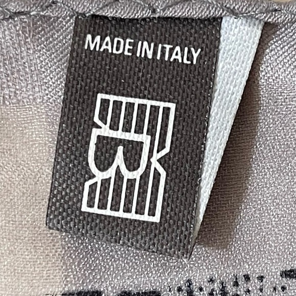 Valentina Scarf Per Manlio Bonetti 32” x 32” Floral Black & White Made In Italy - Picture 4 of 7